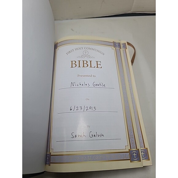 2009 First Communion Bible Saint Benedict Press Old & New Testament - Picture 9 of 9